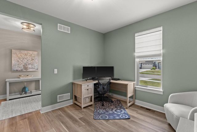9644 S Bergamont DRIVE, Franklin, WI 53132