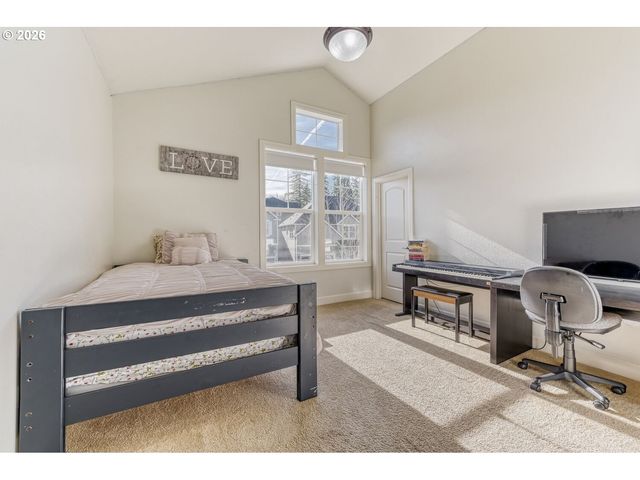 15411 Nw DOMINION Dr, Portland, OR 97229