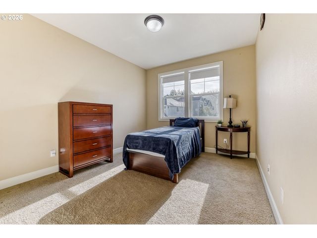 15411 Nw DOMINION Dr, Portland, OR 97229