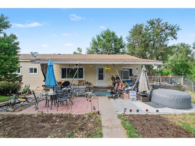 4620 Zion Dr, Greeley, CO 80634