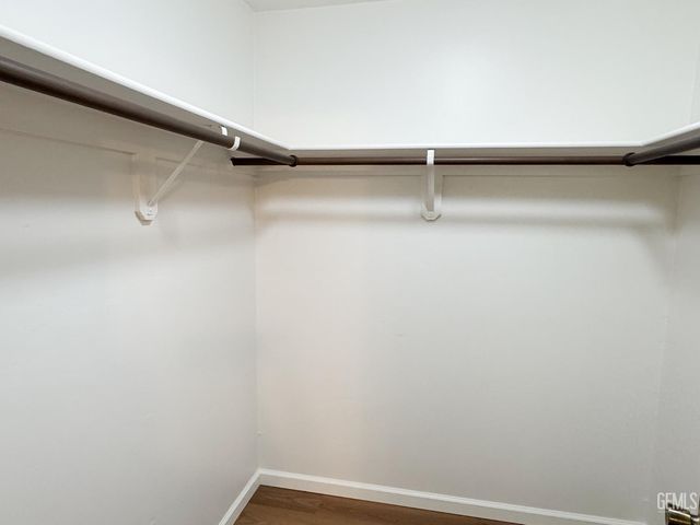 2705 Parkfield Court, Bakersfield, CA 93306