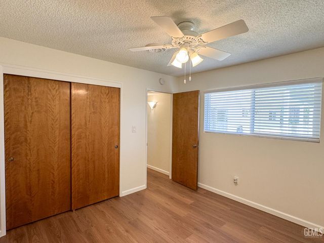 2705 Parkfield Court, Bakersfield, CA 93306