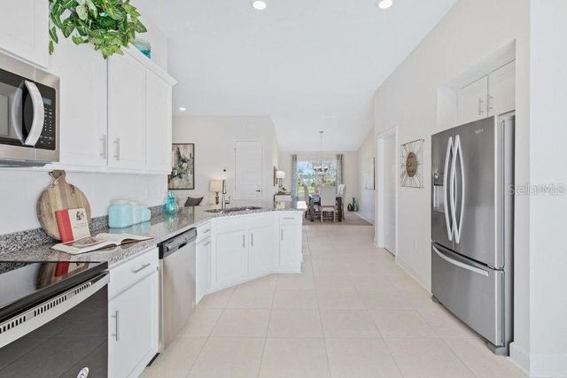 9393 HIGHLAND HILLS DR STREET, Hudson, FL 34667
