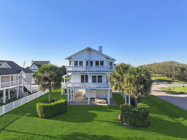 14407 Spyglass Circle, Galveston, TX 77554