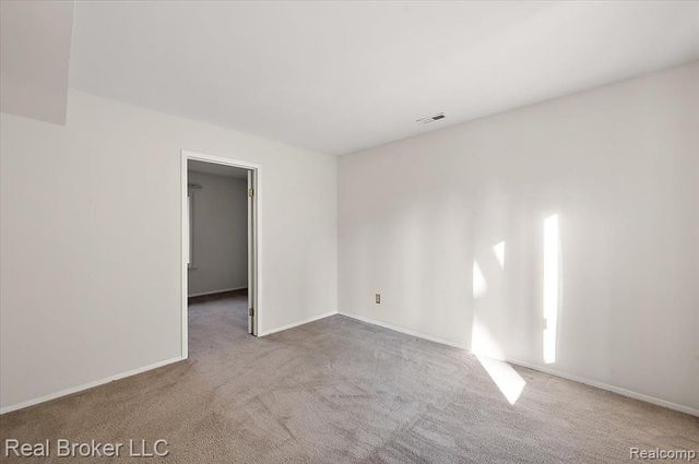 24446 Simmons Drive, Novi, MI 48374