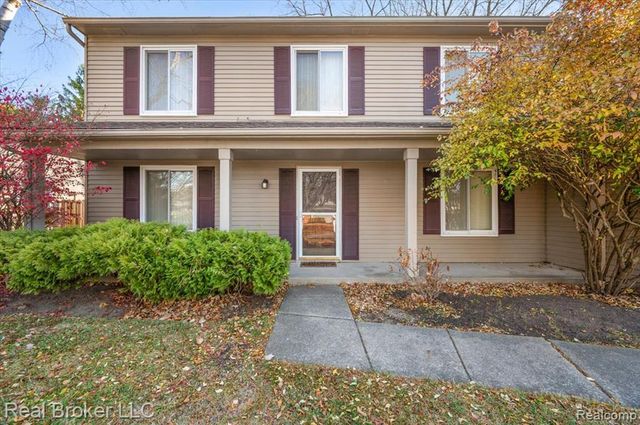 24446 Simmons Drive, Novi, MI 48374