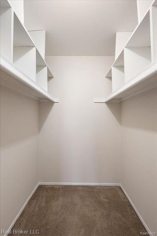 24446 Simmons Drive, Novi, MI 48374