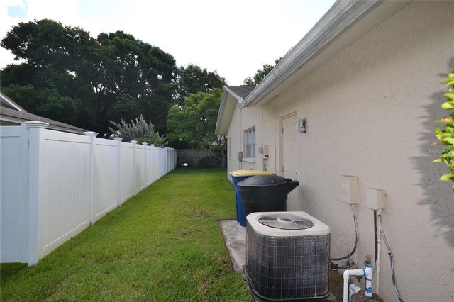 2357 WHITE OAK CIRCLE, Clearwater, FL 33763
