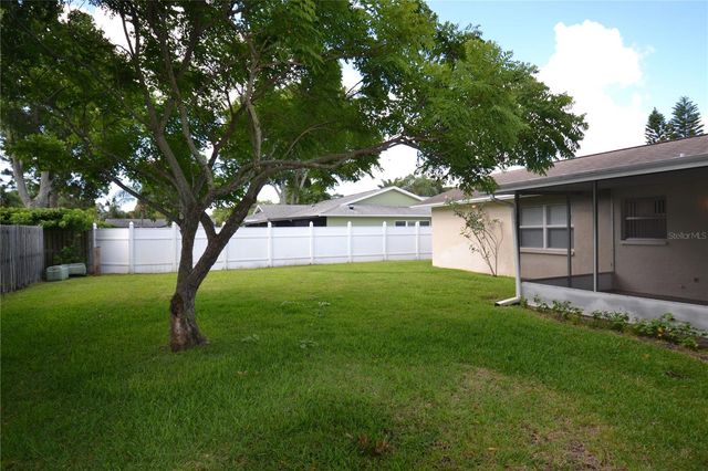 2357 WHITE OAK CIRCLE, Clearwater, FL 33763