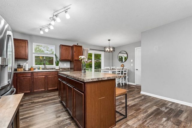 6167 Woodville Drive, Goshen Twp, OH 45140