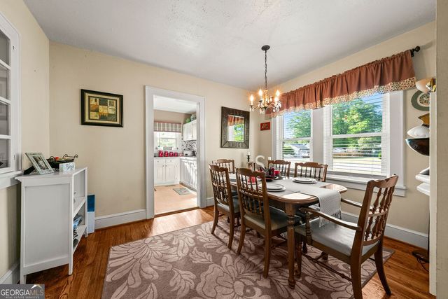 209 W Fairmount Ave, Cedartown, GA 30125