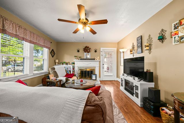 209 W Fairmount Ave, Cedartown, GA 30125
