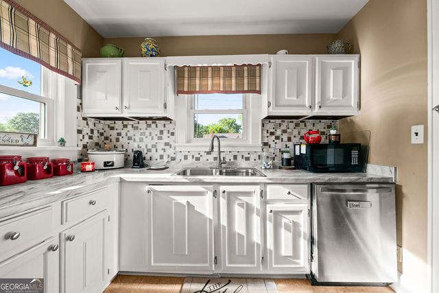 209 W Fairmount Ave, Cedartown, GA 30125