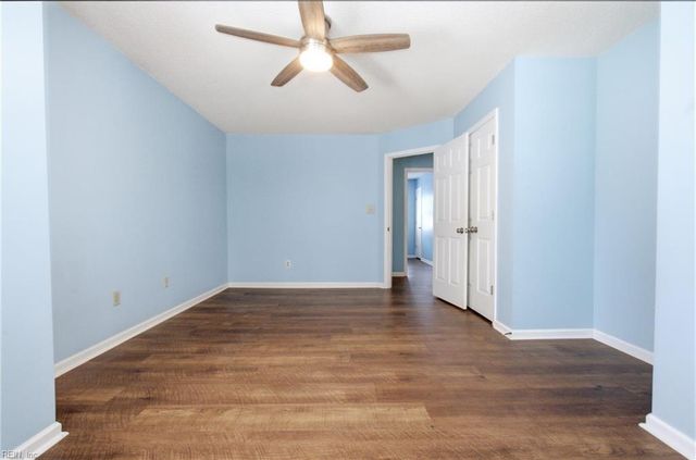656 Parker RD, Chesapeake, VA 23322