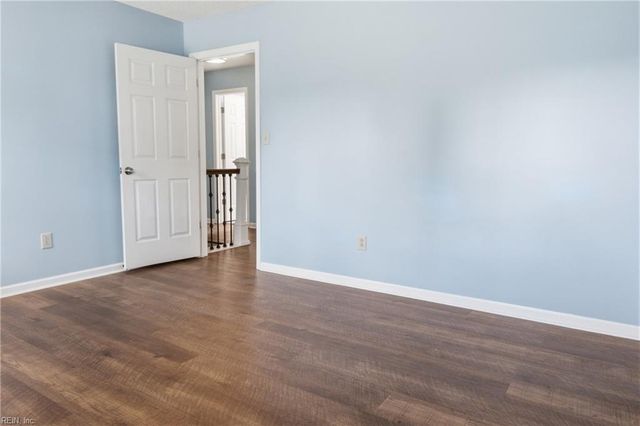 656 Parker RD, Chesapeake, VA 23322