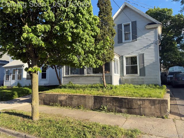 742 Olympia Street Sw, Grand Rapids, MI 49503