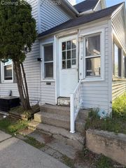 742 Olympia Street Sw, Grand Rapids, MI 49503