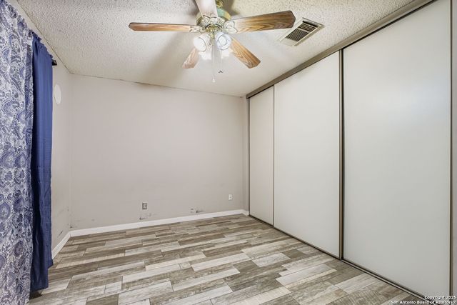 8614 Cross Spring, San Antonio, TX 78251