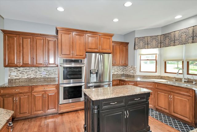 20687 Settlers Lane, Frankfort, IL 60423