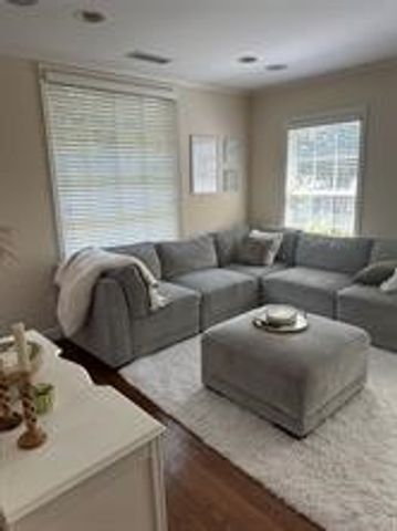 821 Newell Avenue, Dallas, TX 75223