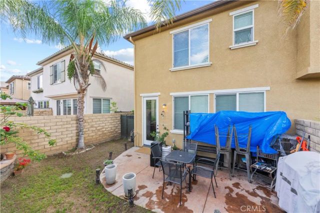 19527 Opal lane, Saugus, CA 91350