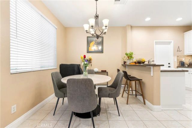 19527 Opal lane, Saugus, CA 91350