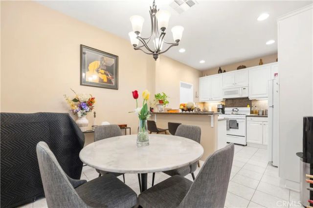 19527 Opal lane, Saugus, CA 91350