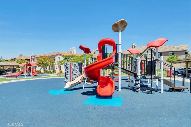 19527 Opal lane, Saugus, CA 91350