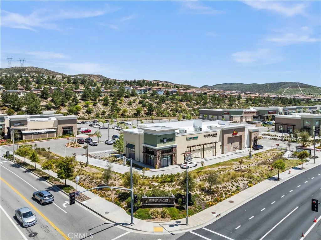 19527 Opal lane, Saugus, CA 91350