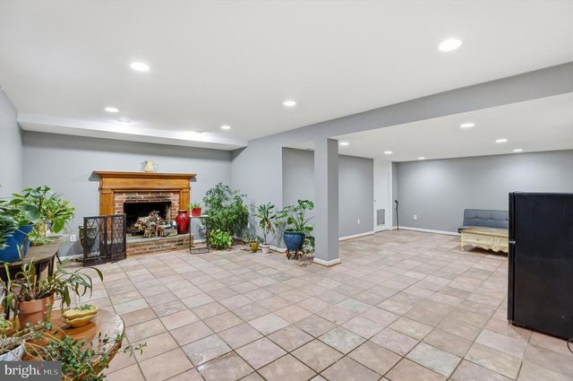 115 LILLIAN LN, Silver Spring, MD 20904