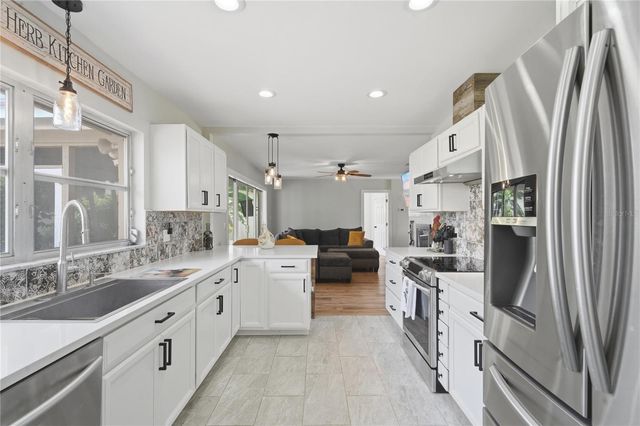 2817 FLOWERTREE ROAD, Orlando, FL 32812