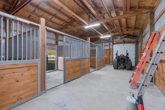 9001 SW Desert Sage Lane, Powell Butte, OR 97753