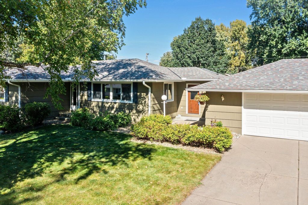 2508 W 140th Street, Burnsville, MN 55337 — photo 4