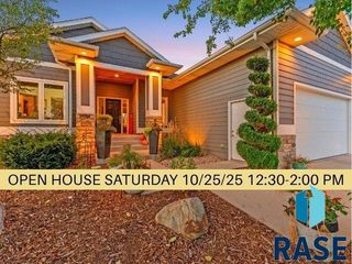 8200 E Willow Wood St Street, Sioux Falls, SD 57110