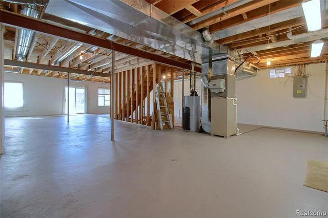 505 Willow Drive 26, South Lyon, MI 48178