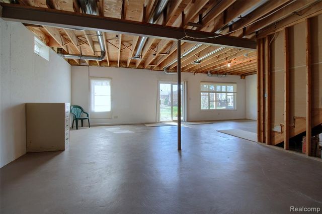 505 Willow Drive 26, South Lyon, MI 48178