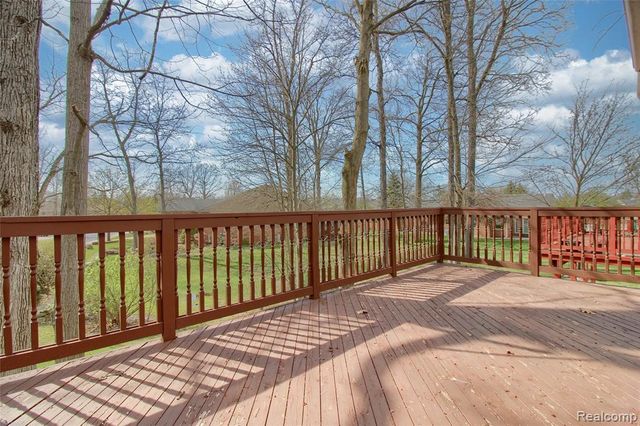 505 Willow Drive 26, South Lyon, MI 48178