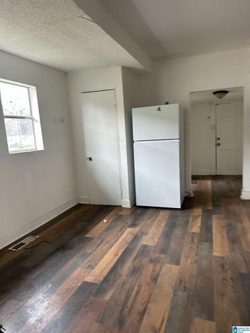 1304 AVENUE G, Birmingham, AL 35218