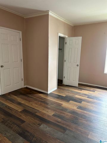 1304 AVENUE G, Birmingham, AL 35218