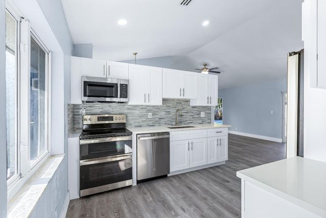 8209 SW 12th Street, North Lauderdale, FL 33068