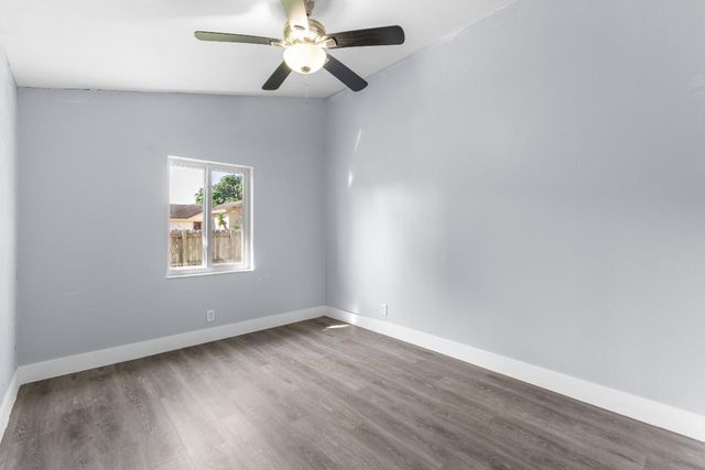 8209 SW 12th Street, North Lauderdale, FL 33068