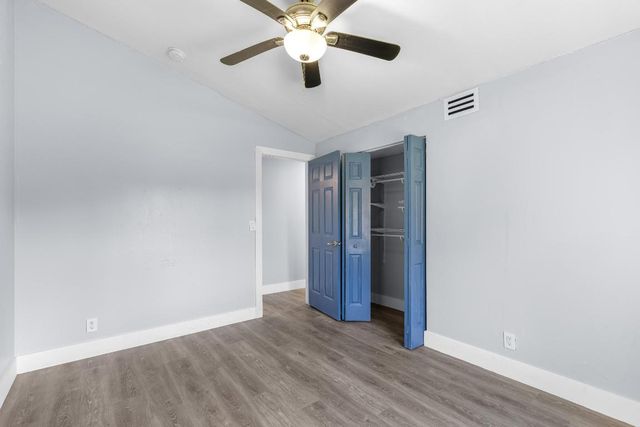 8209 SW 12th Street, North Lauderdale, FL 33068