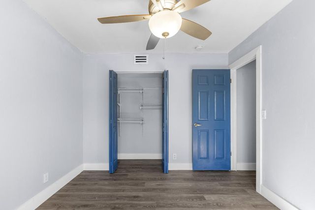 8209 SW 12th Street, North Lauderdale, FL 33068