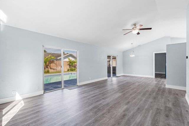 8209 SW 12th Street, North Lauderdale, FL 33068