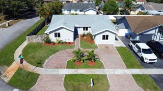 8209 SW 12th Street, North Lauderdale, FL 33068