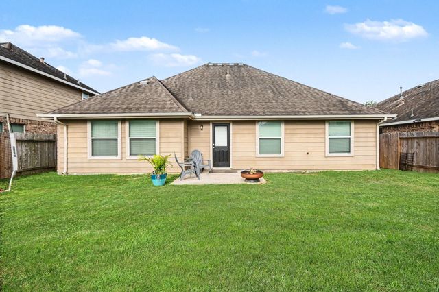 4710 Lake Rim Drive, Alvin, TX 77511