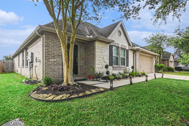 4710 Lake Rim Drive, Alvin, TX 77511