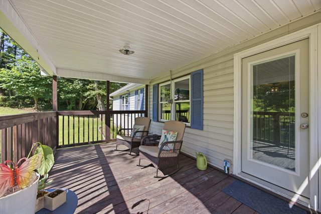 1713 Santa Barbara Circle, Soddy Daisy, TN 37379