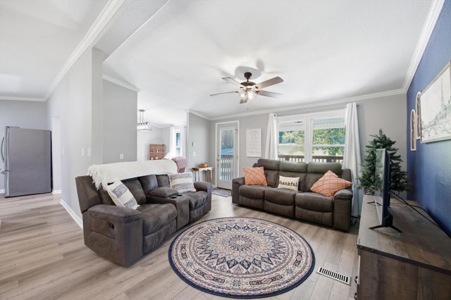 1713 Santa Barbara Circle, Soddy Daisy, TN 37379