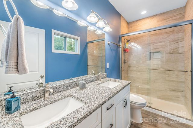 107 Mears Ridge Drive, Asheville, NC 28806